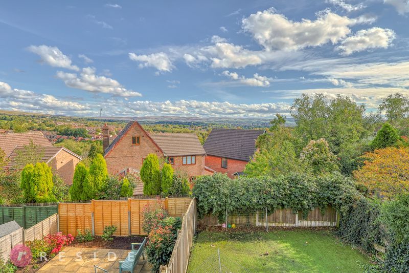 Property photo 2 of 17 Views