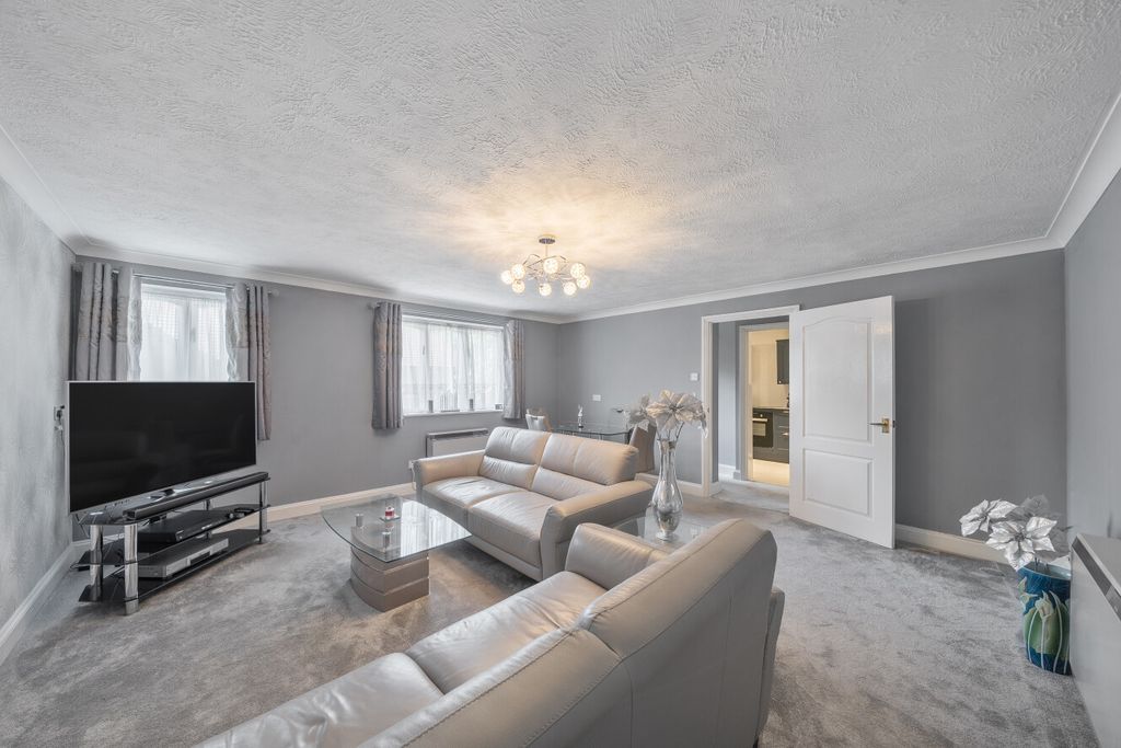 Property photo 1 of 14 1527770-9-6Abf9B8...