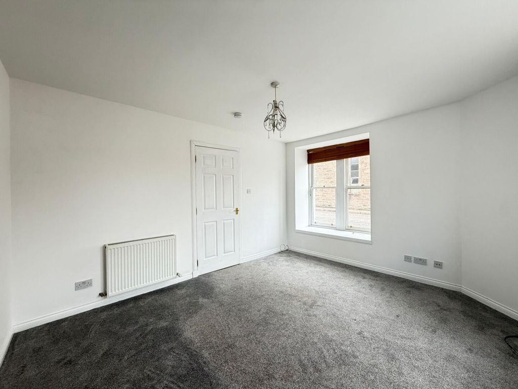 Property photo 3 of 16 Living Room
