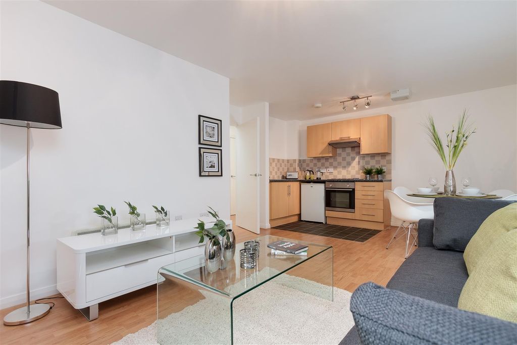 Property photo 3 of 7