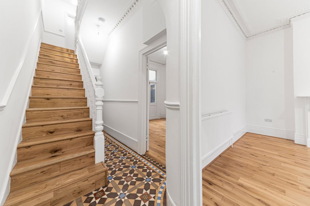 Property photo 2 of 15 Picture No. 02