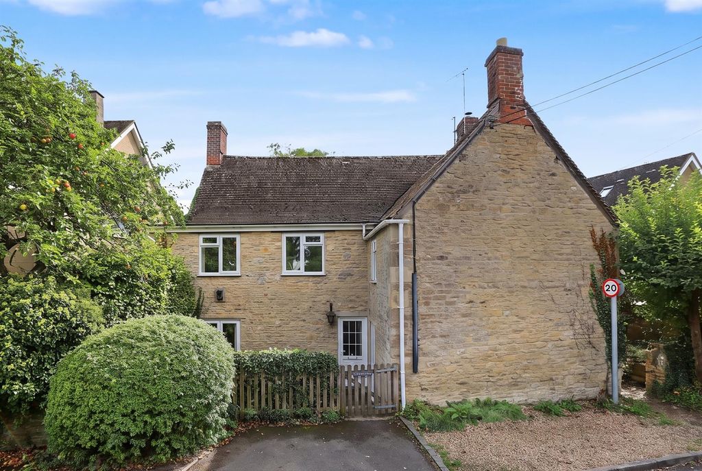 Property photo 1 of 9 339298.Jpg