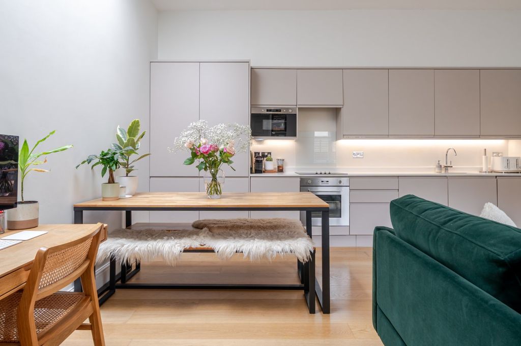 Property photo 2 of 12 Picture No. 05