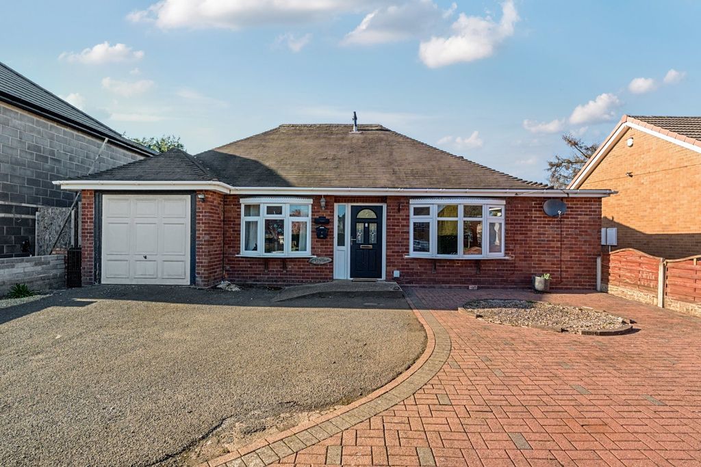 Property photo 2 of 16 Picture No. 02