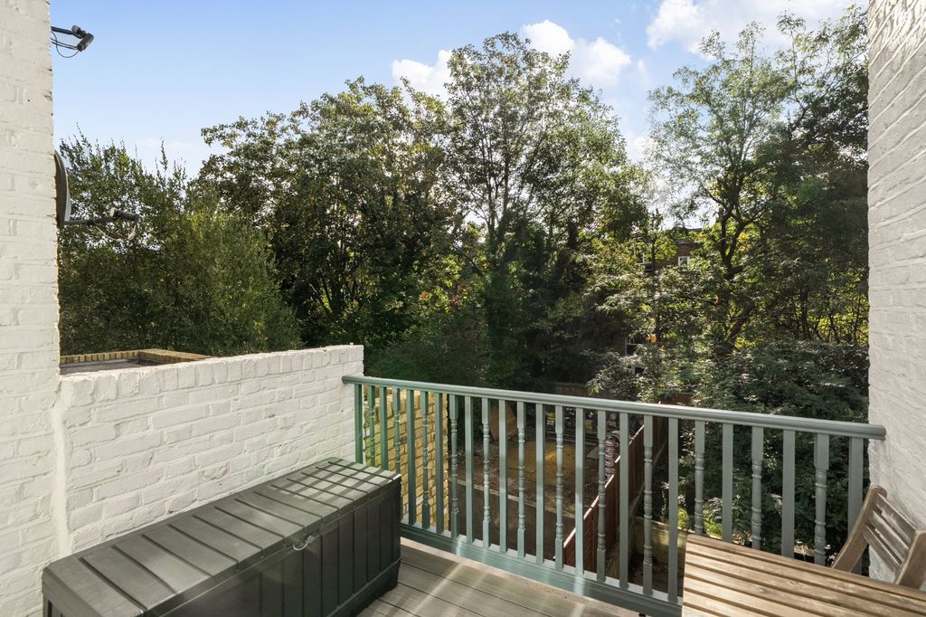Property photo 2 of 12 Picture No. 09