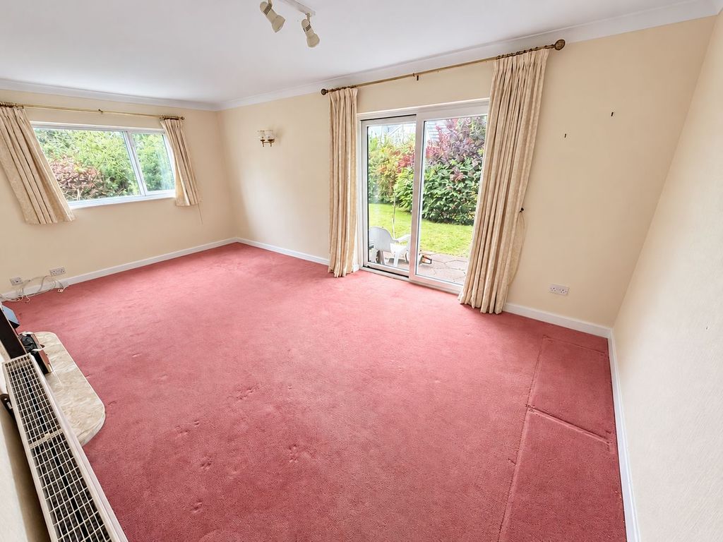 Property photo 3 of 20