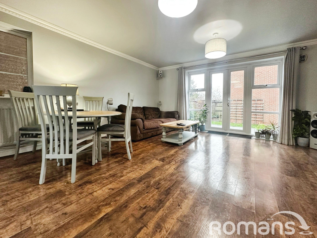 Property photo 2 of 19 Picture No. 14