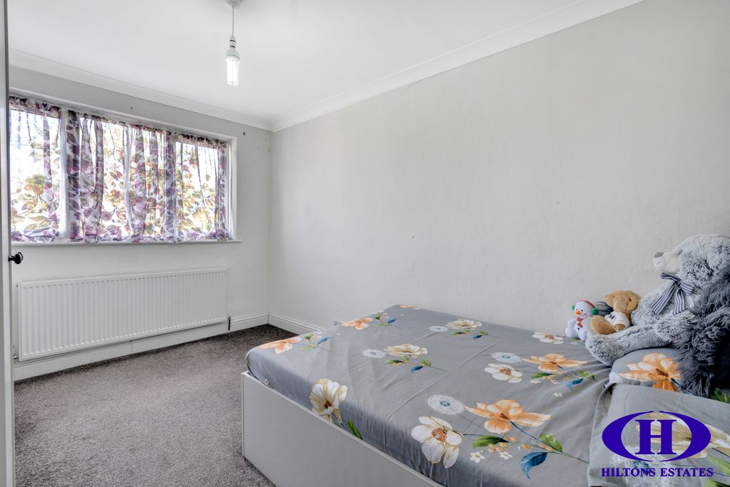 Additional image 8 of 5 bed semi-detached house for saleUxbridge Road, Feltham TW13