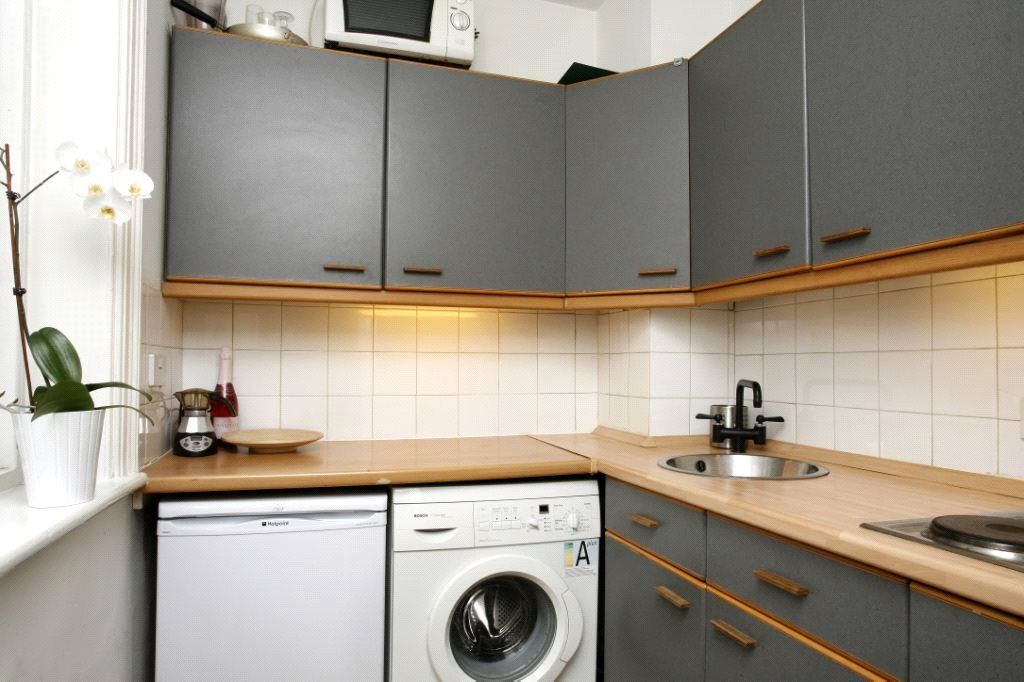 Property photo 2 of 3 Kitchen