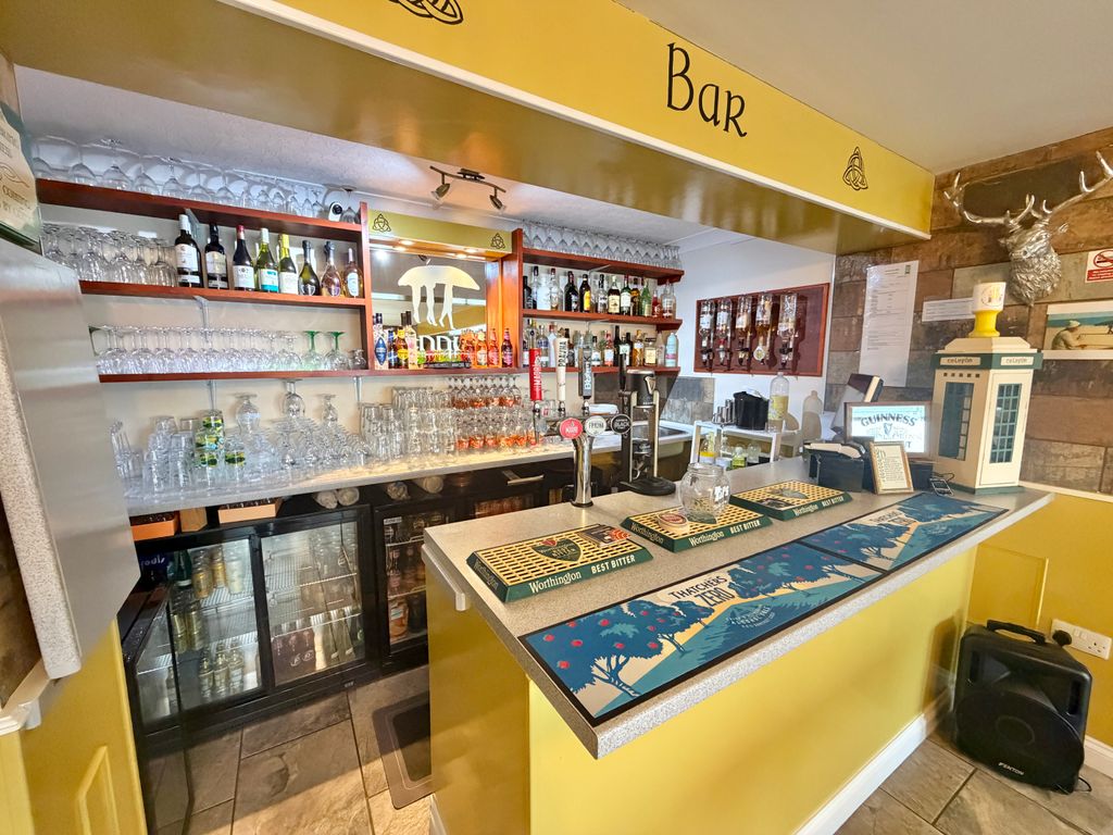 Property photo 3 of 29 Bar Area.Jpg