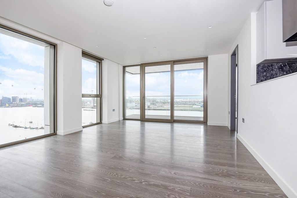 Property photo 1 of 13 Living Room.Jpg