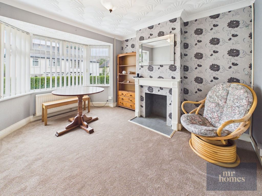 Property photo 2 of 45