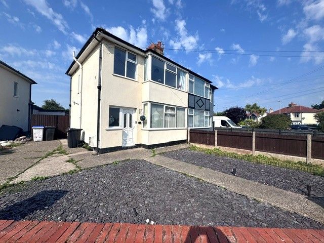 Property photo 1 of 11 External