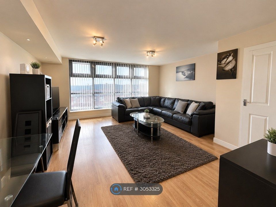 Property photo 2 of 8