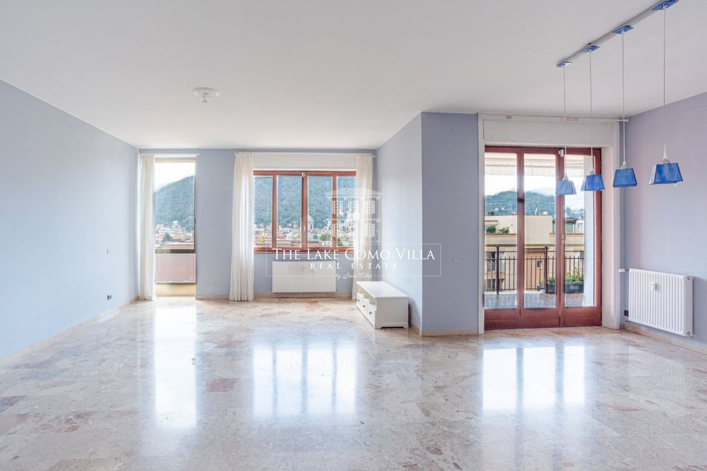 Property photo 2 of 44