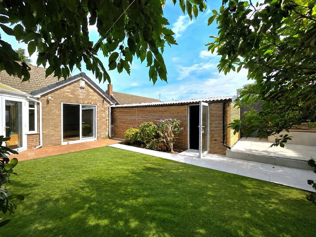 Property photo 1 of 33