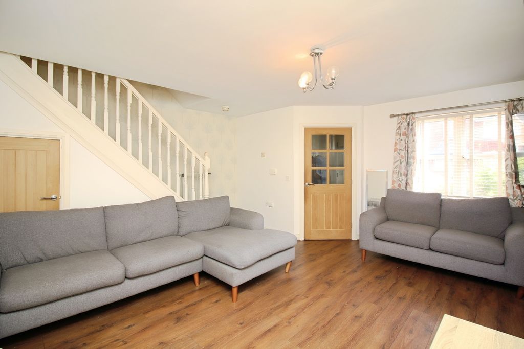 Property photo 3 of 21