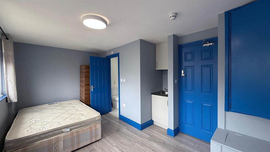 Property photo 2 of 4 Photo-2025-03-27-12-00-08.Jpg