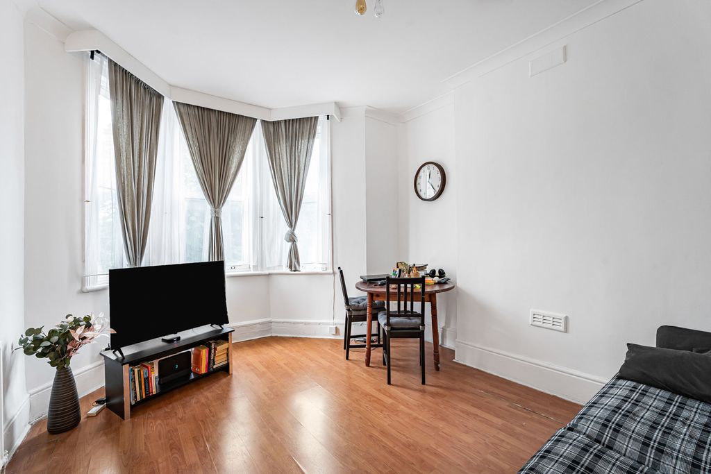 Property photo 2 of 13 Reception Room