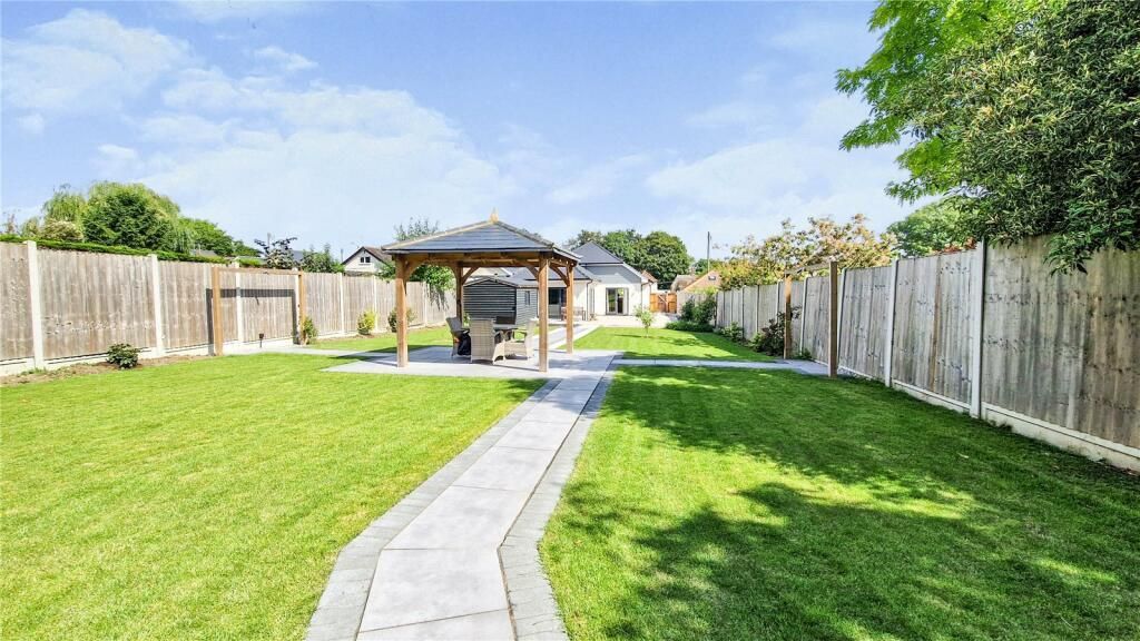 Property photo 2 of 18 Rear Garden