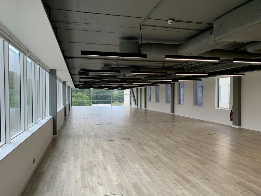 Property photo 2 of 15 The Oxford Science Park  Northbrook House   Aug 21 2.Jpeg
