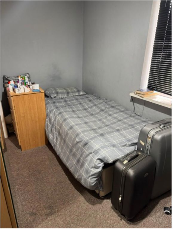 Property photo 2 of 3
