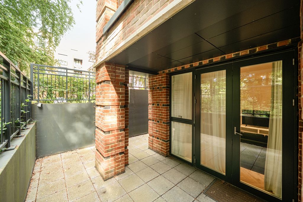 Additional image 9 of 3 bed flat for saleFellowes Rise, Winchester SO22