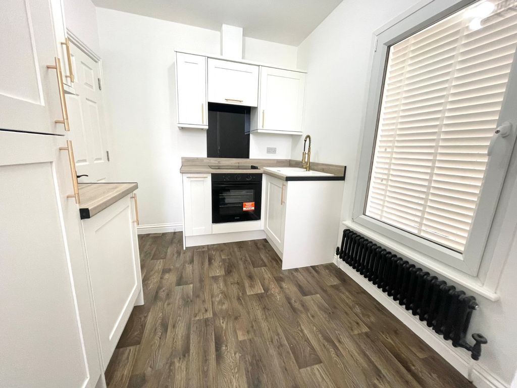 Property photo 2 of 9 Picture 2