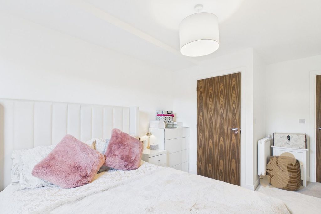 Property photo 2 of 15 Cam01814G0-Pr0096-Still009.Jpg