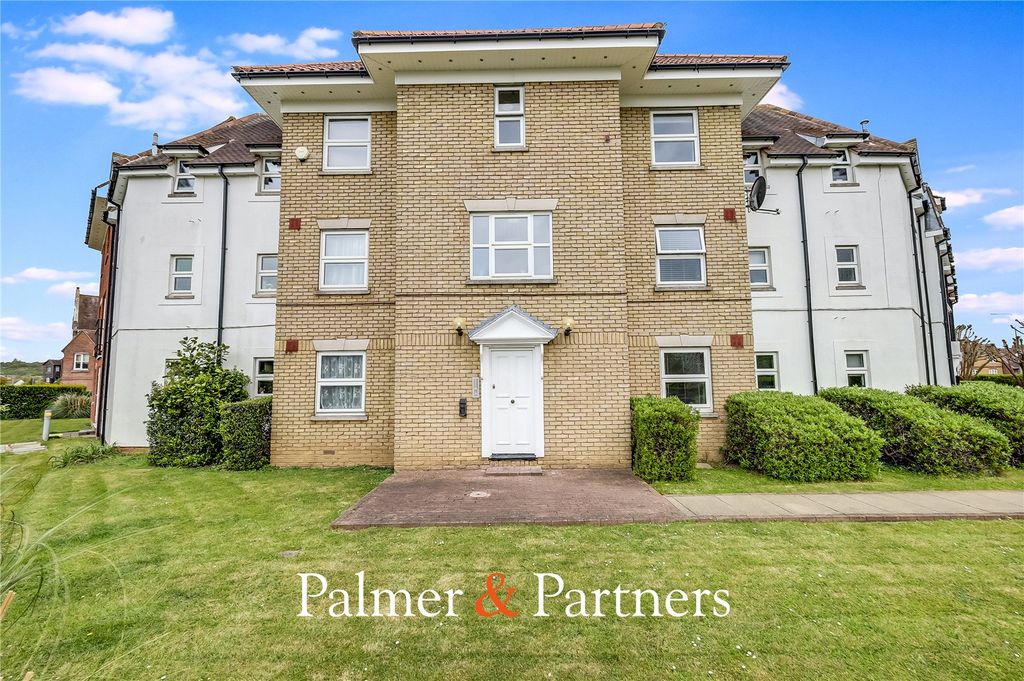 Property photo 1 of 16 Picture No. 08