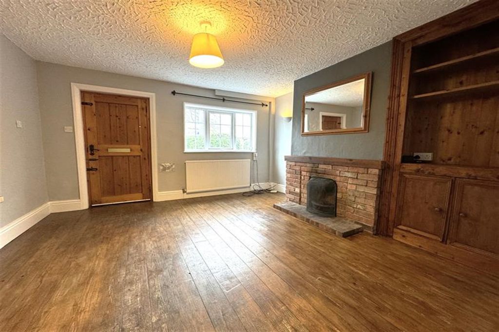 Property photo 3 of 11 (Main)