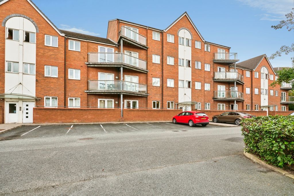 Property photo 1 of 18 Pbox-Img.Jpg