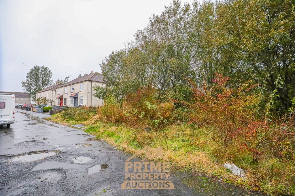 Property photo 2 of 8