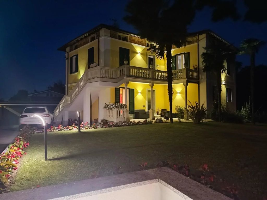 Property photo 2 of 30 <Alttext/>