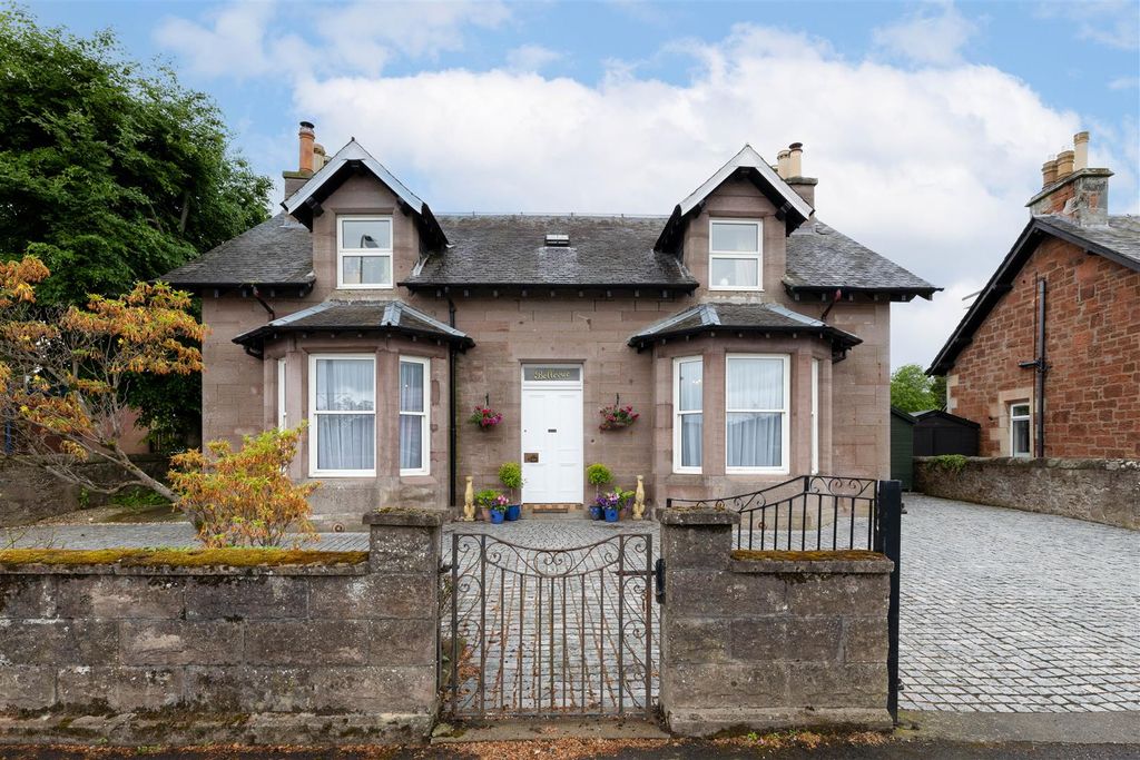 Property photo 1 of 34 Bellevue, Main Str, Bridge Of Earn-72.Jpg