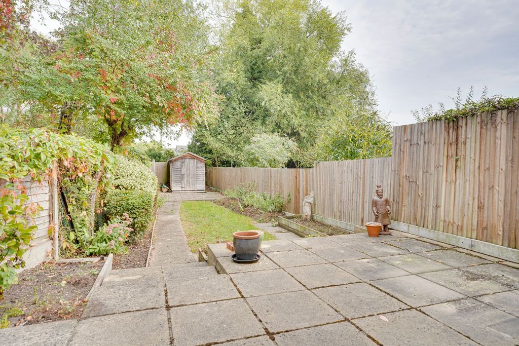 Property photo 3 of 19