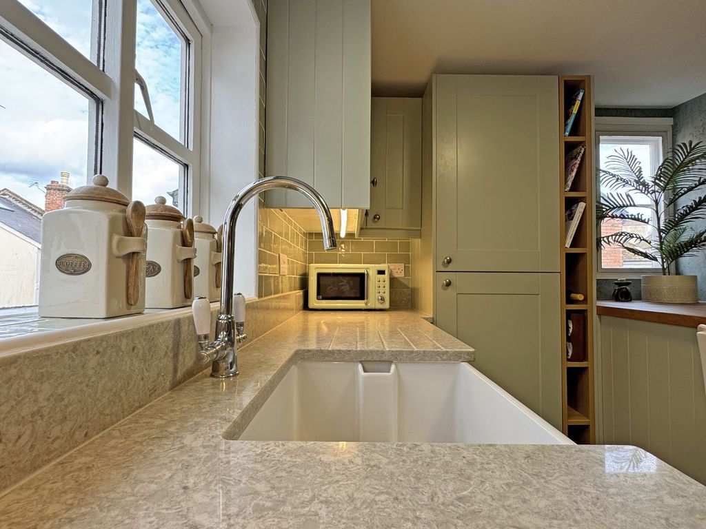 Property photo 3 of 14 Photo 7