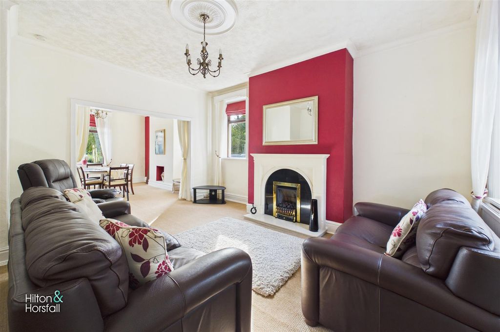 Property photo 2 of 15 Bedford Street