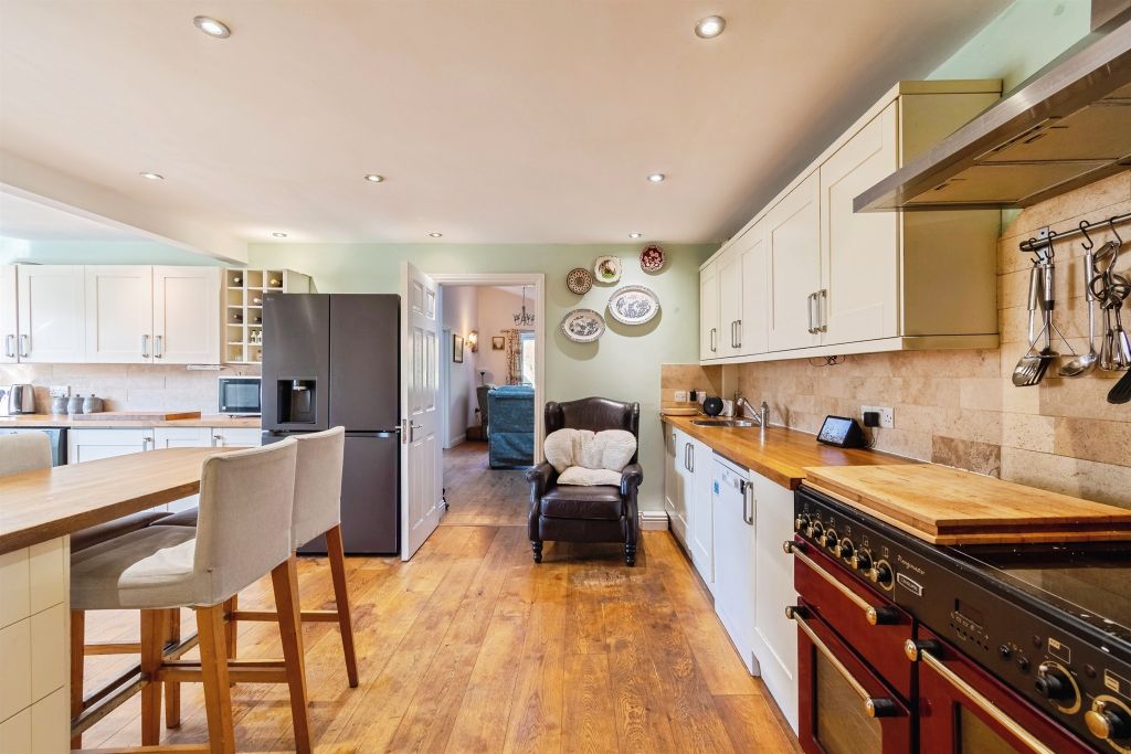 Property photo 1 of 29