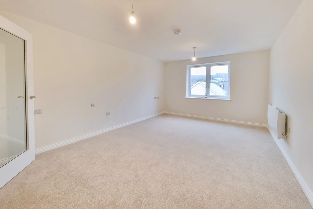 Property photo 3 of 11 20260203_113235