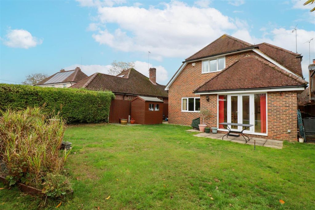 Property photo 2 of 19 Rear Garden