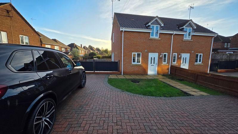 Property photo 1 of 13 Photo 13