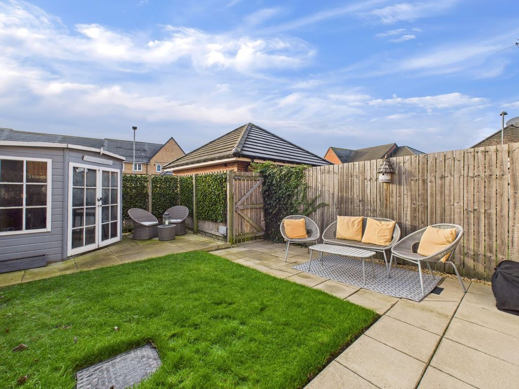 Property photo 3 of 14 Garden