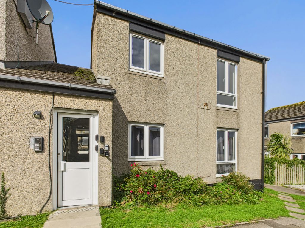 Property photo 1 of 8 Main Elevation