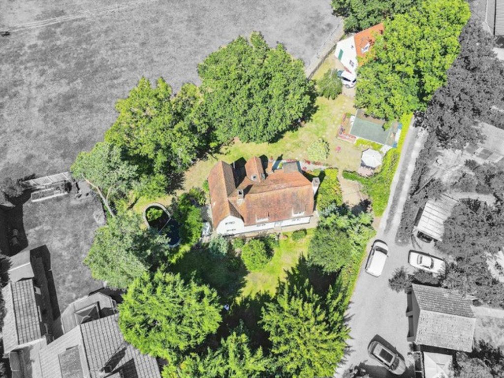 Property photo 1 of 41