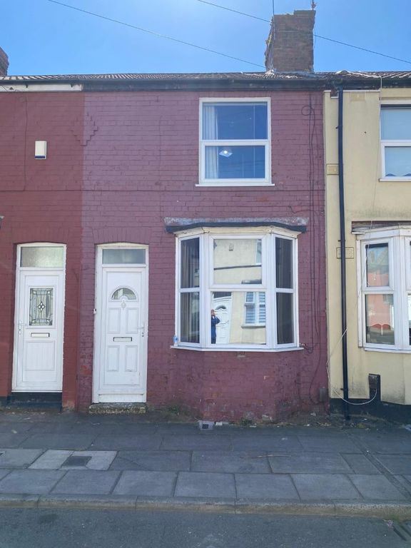 Property photo 1 of 12