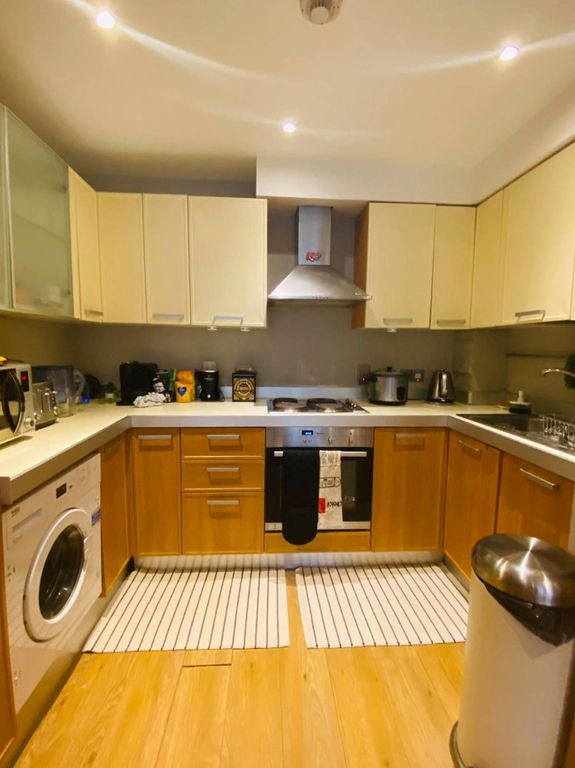 Property photo 2 of 9