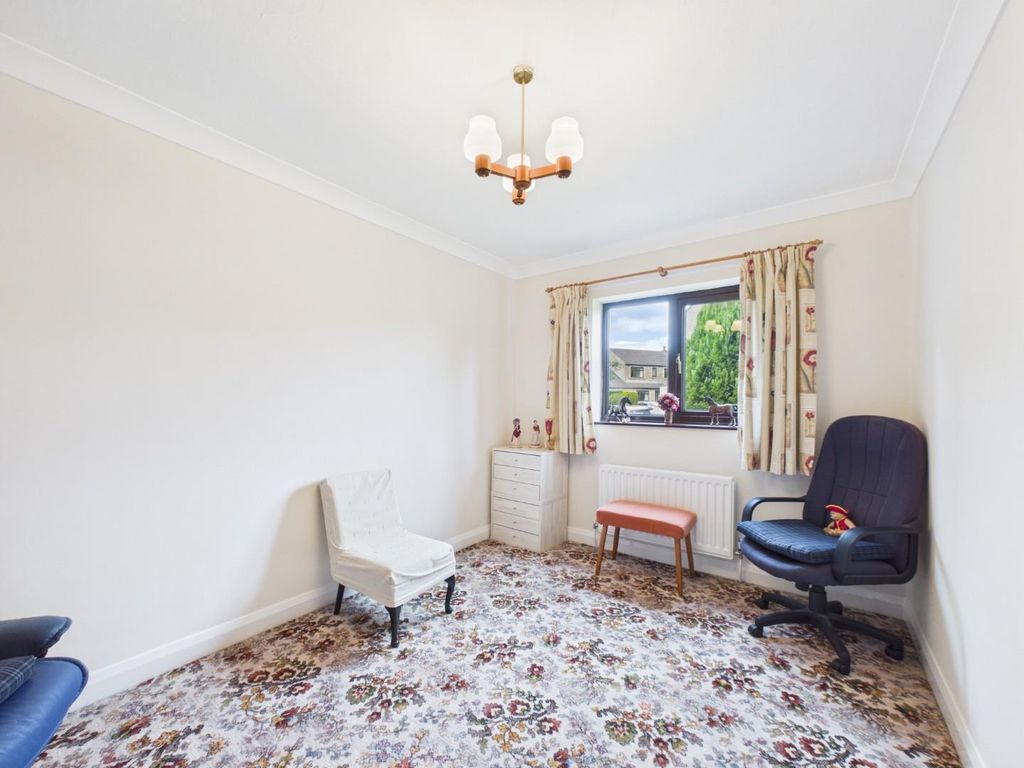 Additional image 12 of 5 bed property for saleDalesway, Eldwick, Bingley BD16