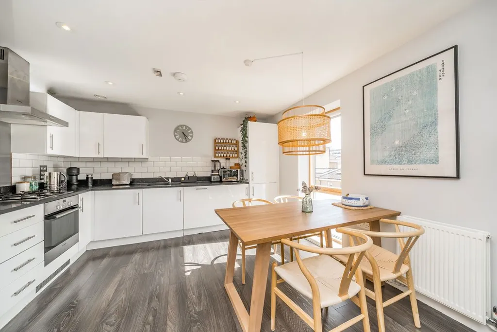 Chris Pullen Way, Holloway N7 - View 6