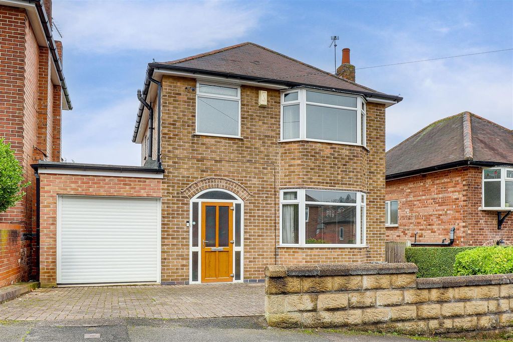 Property photo 1 of 33 Img_4880-Img_4884.Jpg